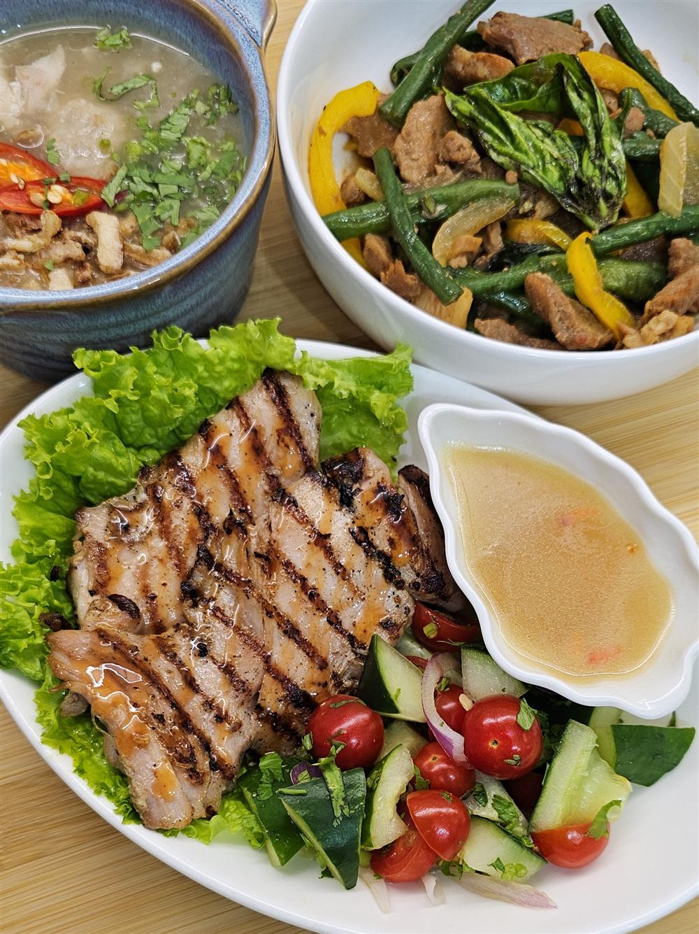 Meals by Lily keto set: grilled pork chops with salad, pork soup and vegetable stir-fry