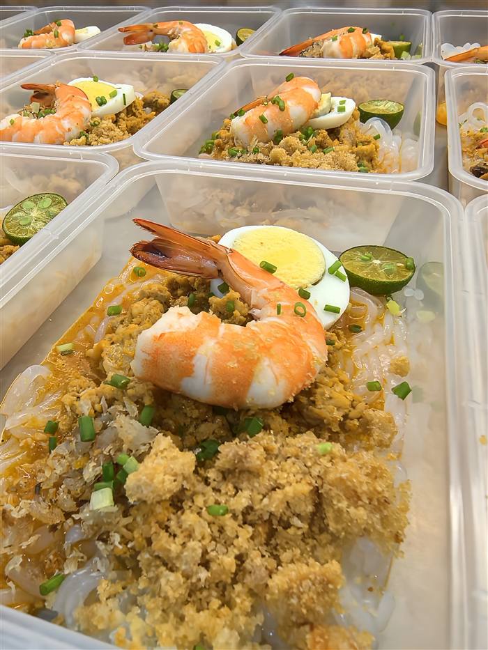 Freshly packed keto meal